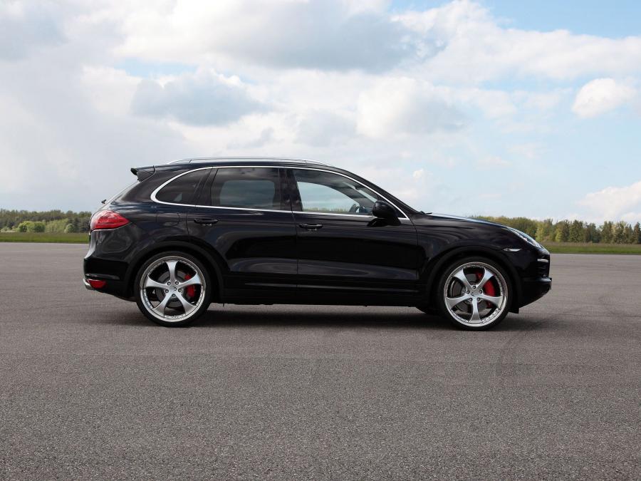 Porsche Cayenne by TechART 2010 года  (фото 9 из 10)